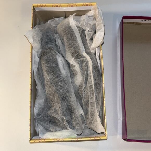 NIB Easy Street Entice Dress Shoe Square Toe Pump Black Size 5.5 - Picture 9 of 9